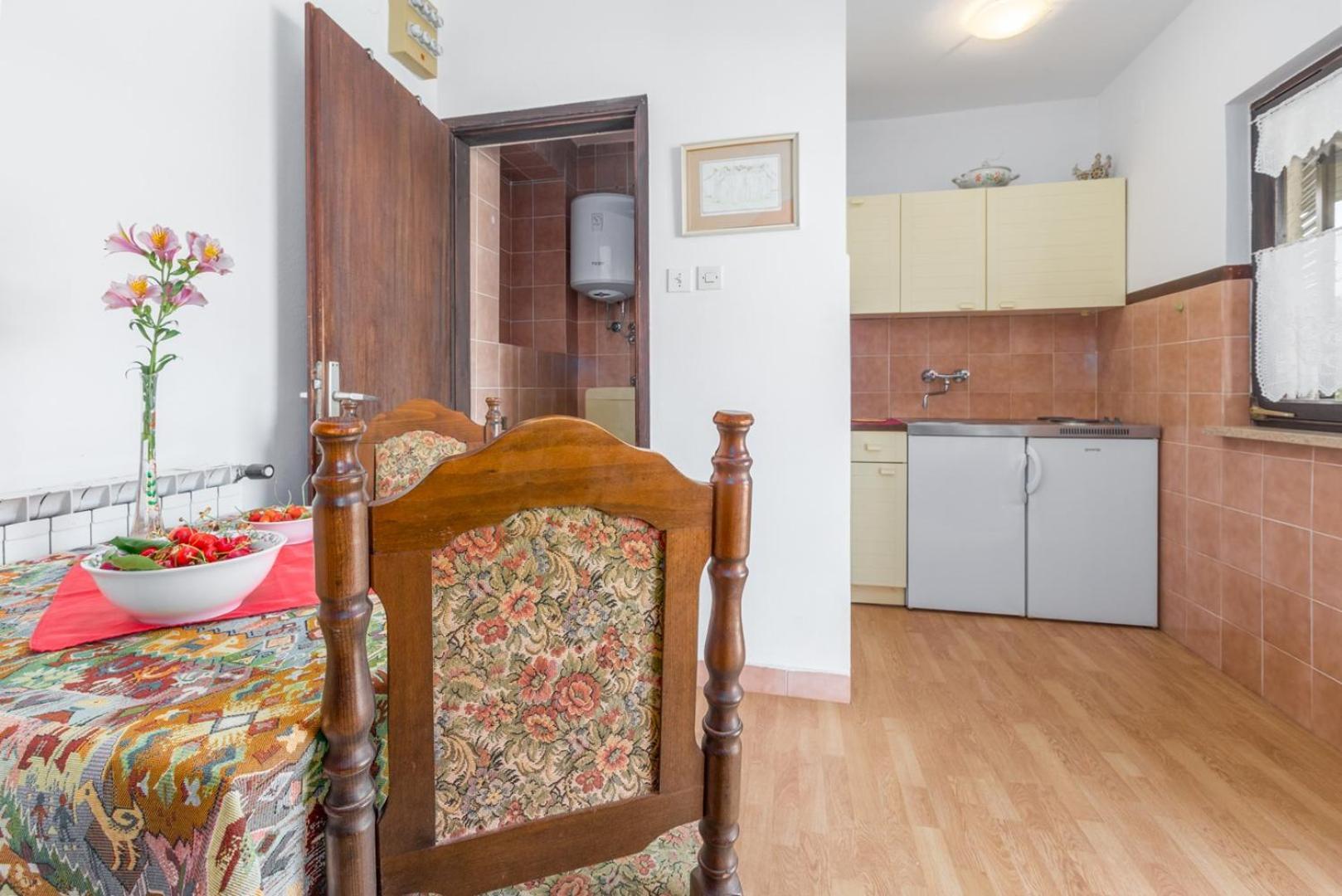 Anamarija Apartments Near The Beach And The Fantastic Adria Sea With Over 10 Small Islands Close By ฟุนตานา ภายนอก รูปภาพ