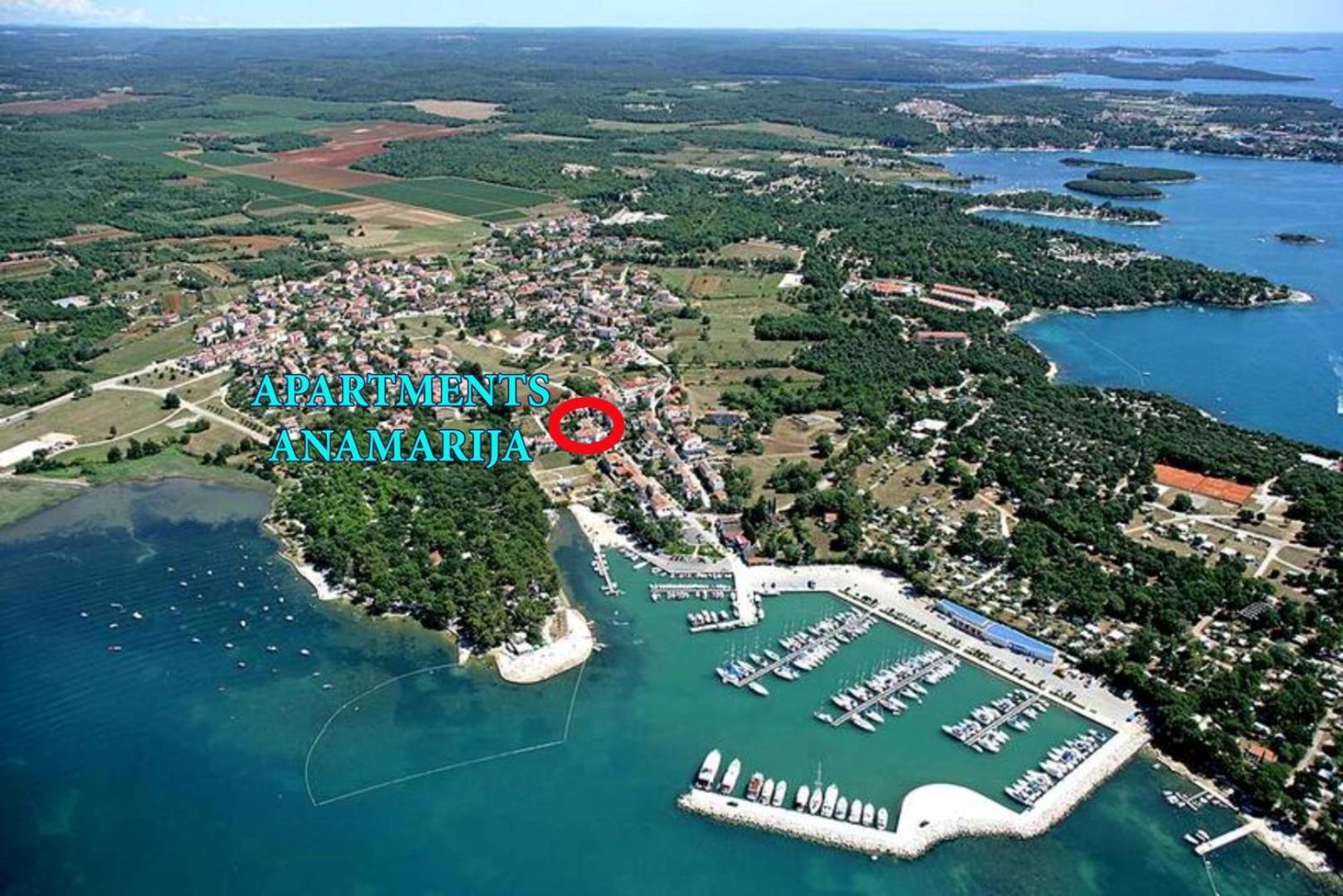 Anamarija Apartments Near The Beach And The Fantastic Adria Sea With Over 10 Small Islands Close By ฟุนตานา ภายนอก รูปภาพ